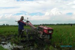  BARANG HIBAH : Alat Pertanian Mangkrak Bakal  Diambil Alih Dispertan