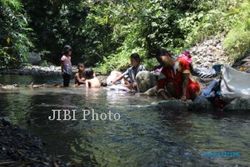 BENCANA KEKERINGAN : Kali Sidorejo Jadi Tumpuan Warga Lereng Merapi 