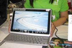 Tablet Hybrid Acer P3 171 Curi Perhatian Konsumen