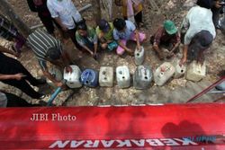  KEMARAU 2014 : Penyaluran Air Bersih di Gunungkidul Fokus Daerah Pesisir