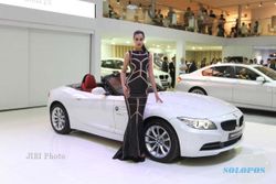 IIMS 2013 : PELUNCURAN BMW Z4