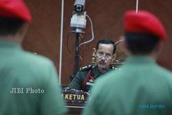 KASUS CEBONGAN : TNI Jamin Sidang Putusan Aman