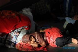 GUNUNG SINABUNG MELETUS : Pengungsi Butuh Lauk dan Popok