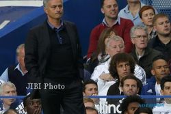 KLASEMEN LIGA PREMIER INGGRIS : Mourinho Terkejut Chelsea Bertengger di Puncak