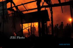 KEBAKARAN BOYOLALI : Korsleting, Rumah Warga Nogosari Terbakar