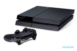 Microsoft Rilis Xbox One X, Sony Siapkan PS 4 Pro