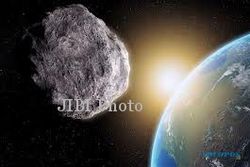 ANCAMAN ASTEROID : NASA: Asteroid Sebesar 400 Meter Bergerak Mendekati Bumi
