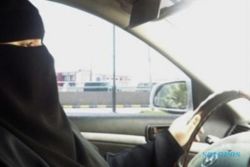Arab Saudi Keluarkan Fatwa Haram Gunakan Ponsel Saat Nyetir