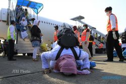 HAJI 2013 : Mendarat di Adi Soemarmo, Siti Langsung Dilarikan ke Moewardi