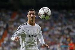 ATHLETIC BILBAO 1-1 REAL MADRID : Ancelotti Pertanyakan Kartu Merah Ronaldo