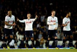 Tottenham Hotspur 2-2 (8-7) Hull City: Kemenangan Spurs Lewat Adu Penalti