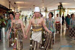 ROYAL WEDDING NGAYOGYAKARTA : Tersedia 75 Angkringan dan 5.000 Nasi Bungkus