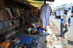 FASILITAS PERDAGANGAN : 138 Pedagang Tuntut Pasar Sibela Dibangun