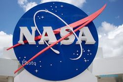 KRISIS AS : AS Bersiap Tutup NASA, 2 Astronot Masih di Luar Angkasa