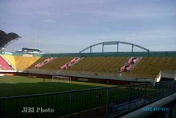  PSS Uji Coba, Stadion Maguwoharjo Kosong
