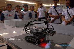 LOMBA ROBOT : 29 Tim Indonesia Bersaing di Olimpiade Robot Dunia 2013
