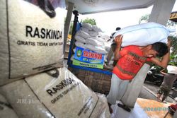 RASKIN DAERAH : Beras Terlalu Lama Disimpan di Gudang Bisa Timbulkan Polemik