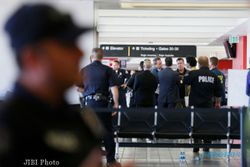 PENEMBAKAN DI AS : Bandara LA Ditembaki, Satu Orang Tewas & 7 Luka-Luka