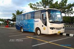 TRANSPORTASI SEMARANG : Hore! BRT atau Bus Damri Boleh Masuk Bandara Ahmad Yani