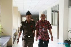 KASUS HIBAH PERSIBA : Idham Samawi Diperiksa Kejati DIY, Anggota DPRD Bantul Ikut Demo
