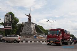 Jejak Sejarah Patung Soekarno di Bundaran Solo Baru Sukoharjo