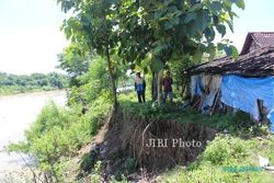 LONGSOR KLATEN : Longsor Kali Dengkeng Melebar, Penduduk Diminta Geser Rumah