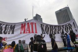 Hari Antikorupsi di Jateng Diperingati dengan Jalan Sehat di Simpang Lima Semarang