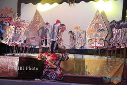 NATAL 2013 : GKJ Wonosari Rayakan Natal dengan Pagelaran Wayang Kulit