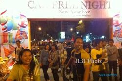 TAHUN BARU 2014 : Warga Surabaya Padati Area Car Free Night sejak Siang