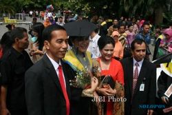 SOLOPOS TV : Video Jokowi Jadi Superstar di Wisuda UNS