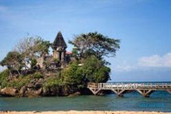 WISATA JATIM : BMKG Travel Warning Pantai Selatan Malang