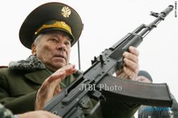 Pencipta Senapan Kalashnikov Tutup Usia
