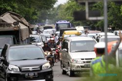  SOLO MACET : Pengalihan Arus Baru Dilakukan Saat Lonjakan 200%