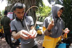 MENGANGAYAM CINCIN ROTAN