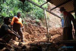 LONGSOR KLATEN : Rumah di Atas Bukit Kapur Bayat Juga Nyaris Terbawa Longsor