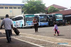 Banjir, Armada Bus Berkurang