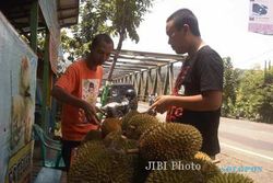 PANEN DURIAN WONOGIRI : Curah Hujan Tinggi Pengaruhi Rasa Durian di Wonogiri