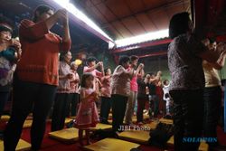 FOTO TAHUN BARU IMLEK : Doa Bersama Menjelang Imlek 