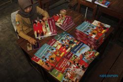 KURIKULUM 2013 : Buku Pegangan Belum Ada, KBM di Wonogiri Terhambat