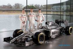 FORMULA ONE : Mercedes Perkenalkan F1 W05