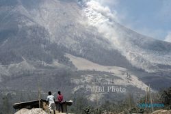 Status Gunung Sinabung Turun Jadi Siaga