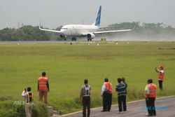 Pesawat Garuda Indonesia Dikabarkan Tergelincir di Makassar