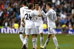 KLASEMEN LIGA SPANYOL : Kali Pertama Sejak Mei 2012 Real Madrid Pimpin La Liga