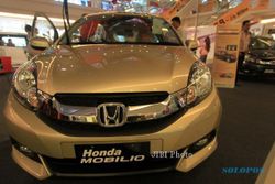 PENJUALAN MOBIL HONDA : Honda Andalkan Mobilio dan Brio