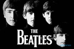 MUSISI LEGENDA : Album Bertanda Tangan The Beatles Dilelang