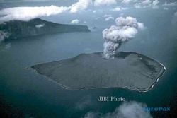 GUNUNG BERAPI : Jangan Panik,  Anak Gunung Krakatau Saat Ini Normal