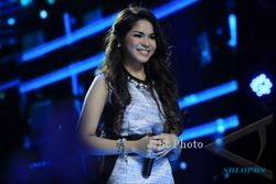 FOTO INDONESIAN IDOL 2014 : Windy Indonesian Idol Dipuji