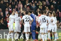 MADRID VS BILBAO, 1-1 : Ronaldo Dikartu Merah, Los Blancos Tetap di Posisi Tiga