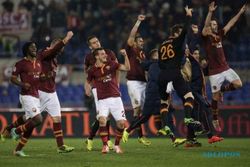 AS ROMA VS TORINO, 2-1 : Gol Florenzi di Injury Time Pastikan Kemenangan Serigala Roma