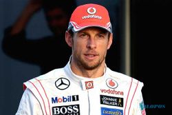 FORMULA ONE 2015 : Button: Jika Bertahan di F1, Aku Tetap Bersama McLaren